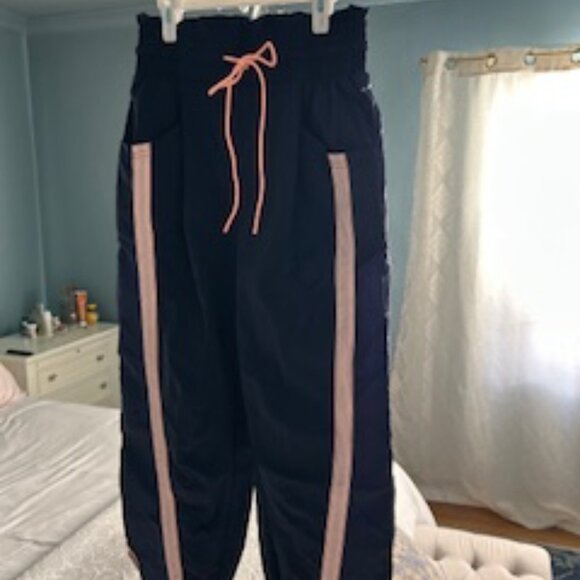 FP Movement 'Champ Is Here' Pants--Brand New with tags! - Picture 5 of 8